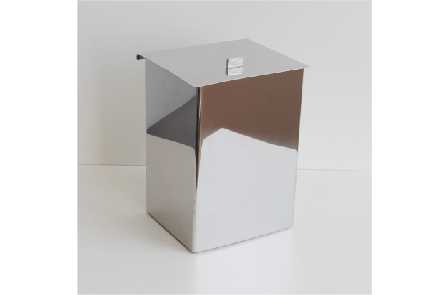 LIXEIRA EM INOX CROMADO COM TAMPA ARTICULADA  27x19X15cm