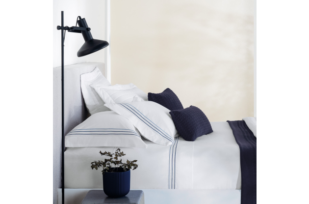 JOGO DE LENÇOL MENFI 200 FIOS QUEEN