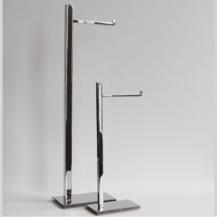 PAPELEIRA DE PISO COM BASE RETANGULAR CROMADA 