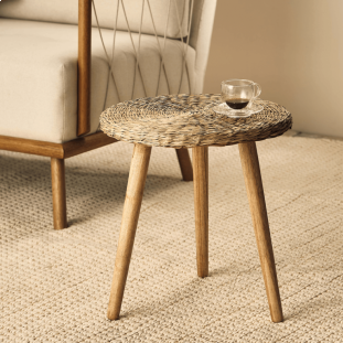 MESA LATERAL EM FIBRA NATURAL