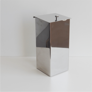 Lixeira Cromada com Tampa Articulada 29x13cm